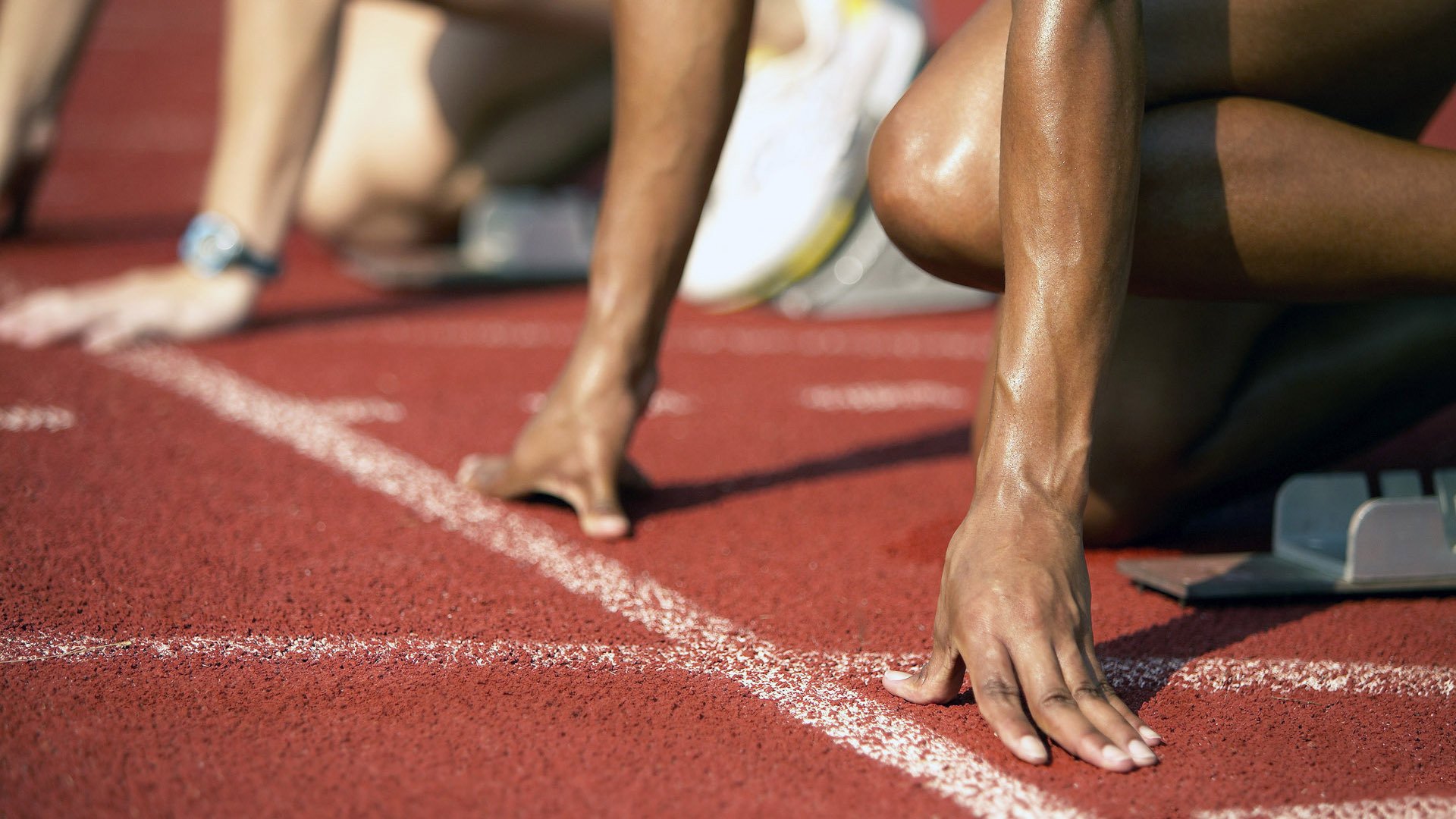 当曼城一波流席卷美国，苏亚雷斯在欧冠半决赛接管比赛，足球世界的两种统治力