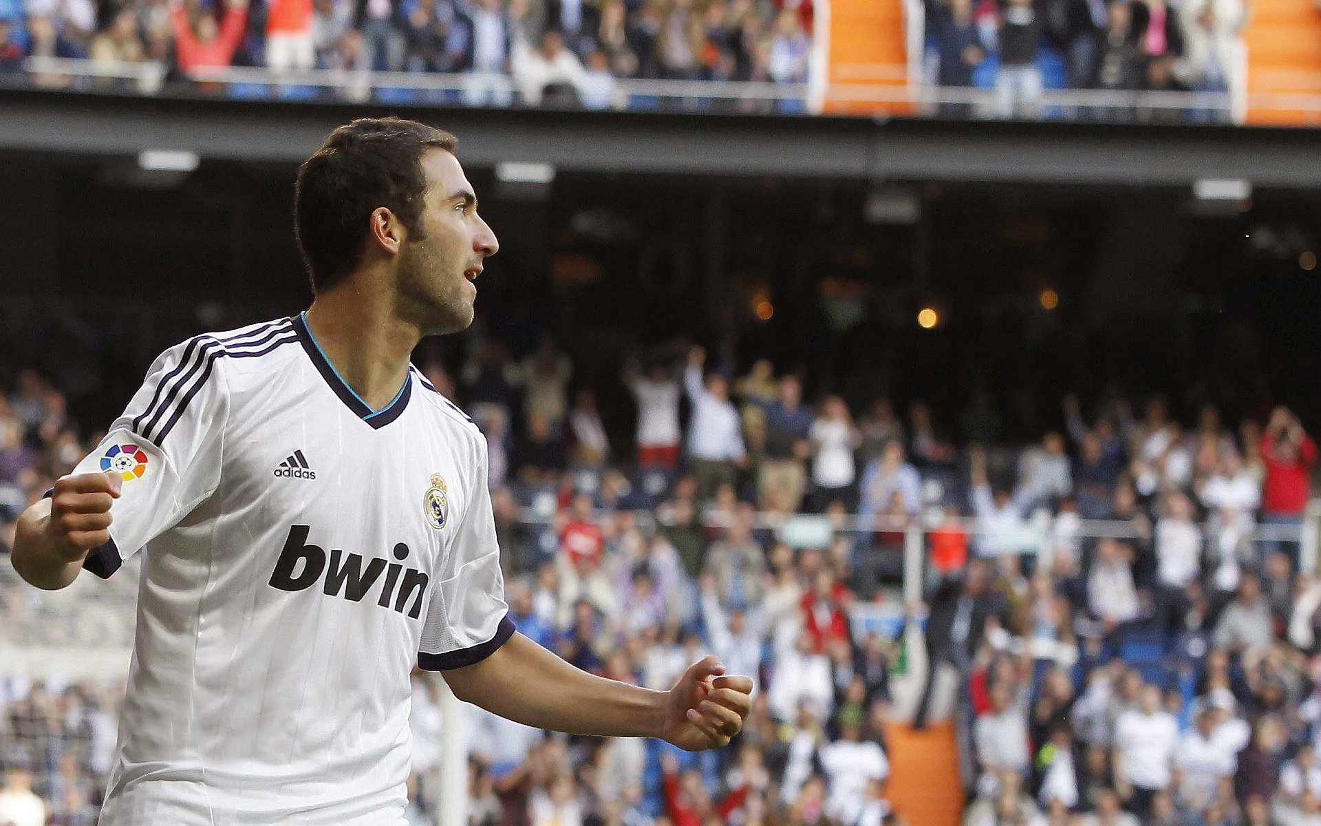 迪亚斯爆发，巴黎巅峰对决，胜出的为何是国际米兰？